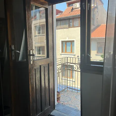 Vel House Hostel Plowdiw